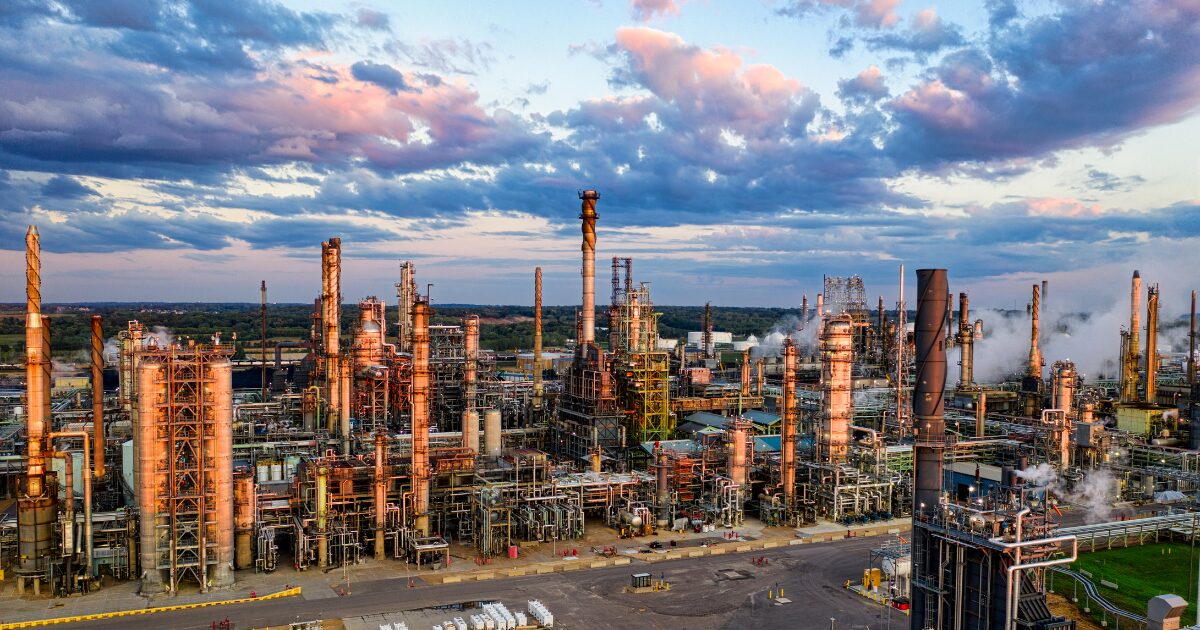 indústria que utiliza baterias estacionárias